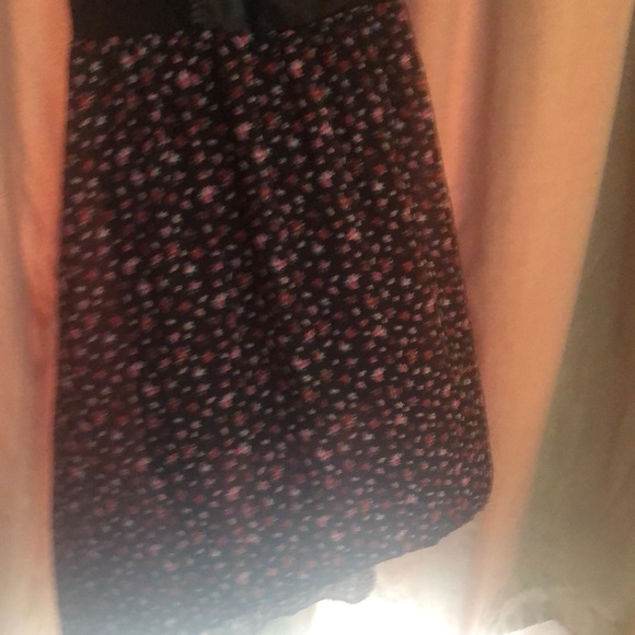 Sleeveless dress - Picture 3 of 5